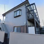 満室賃貸中 木造(W造）2階建 総戸数：6戸 表面利回り7.09％