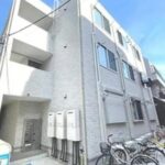 満室賃貸中 築浅（築6年）売アパート 木造陸屋根(W造）3階建 