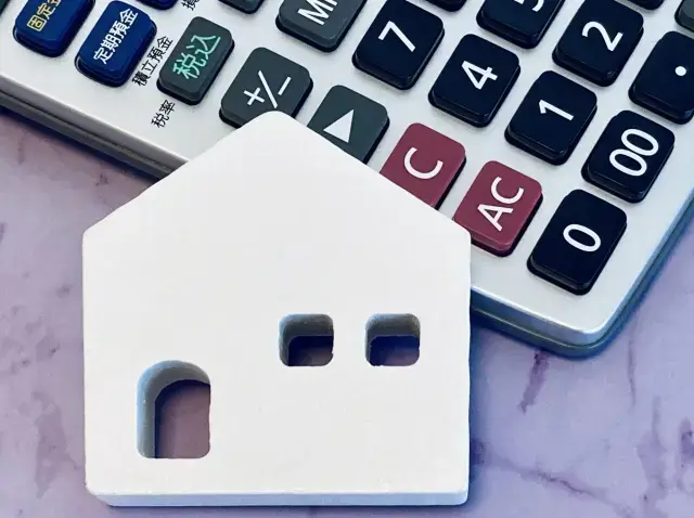 「家賃を上げるか、手放すか」— 迫られる究極の選択