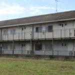 法人寮・ゆとりのアパート等 3DK×6戸、2DK×6戸 総戸数：12戸 駐車スペース12台 現況：空き